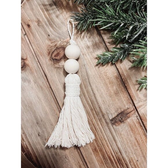 Holiday Ornaments White Christmas Tree Decorations Handmade Macrame Set - Picture 2 of 7